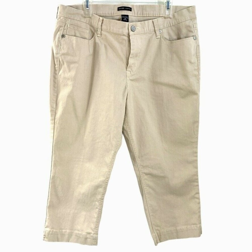 New York & Company Womens 18 Plus Capri Pants Stretch Pockets Beige Zipper